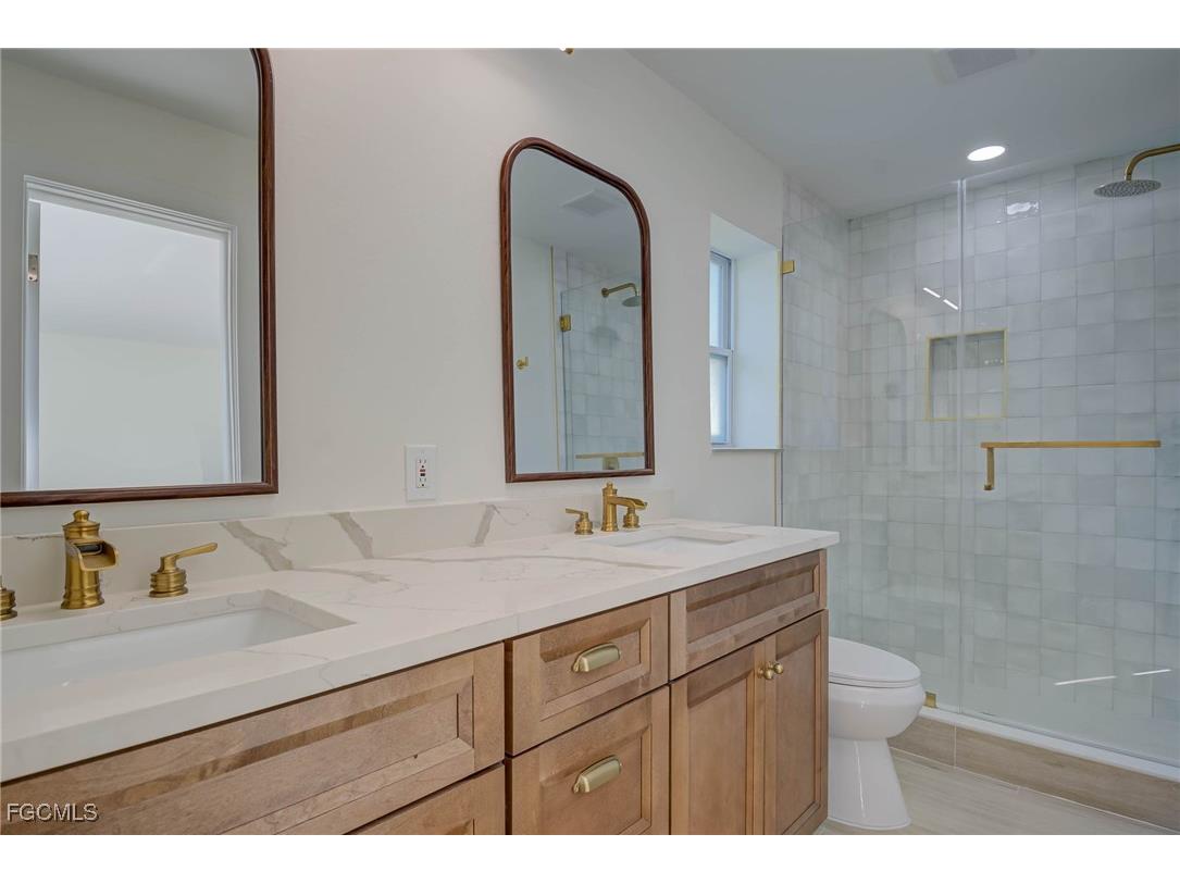 3835 Harold Avenue Fort Myers FL 33901 2025002667 image17