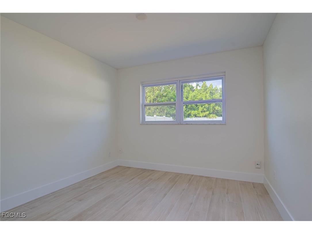 3835 Harold Avenue Fort Myers FL 33901 2025002667 image18