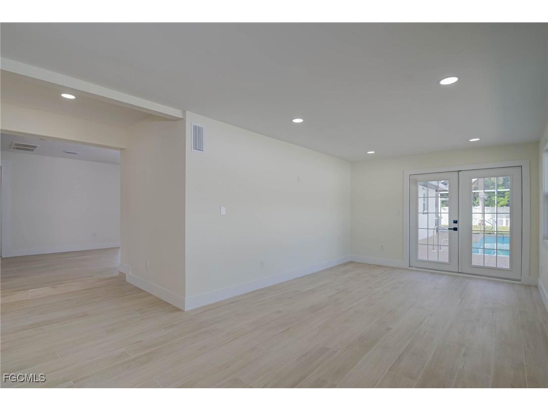 3835 Harold Avenue Fort Myers FL 33901 2025002667 image23