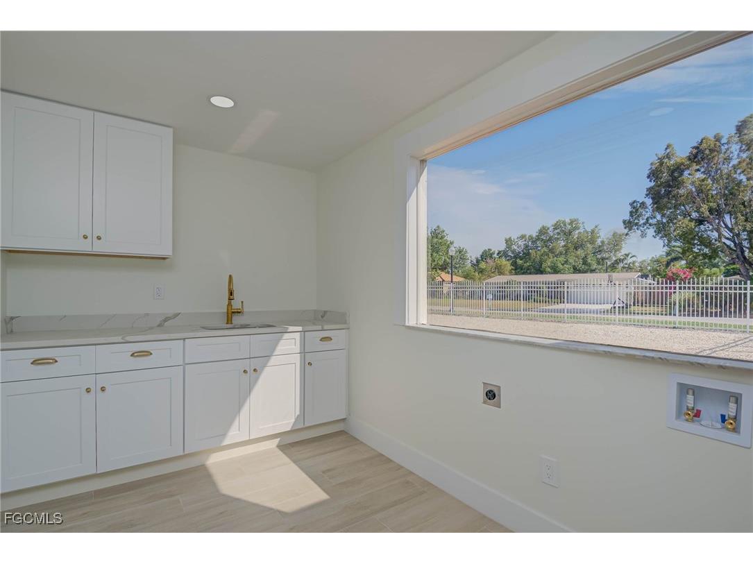 3835 Harold Avenue Fort Myers FL 33901 2025002667 image24