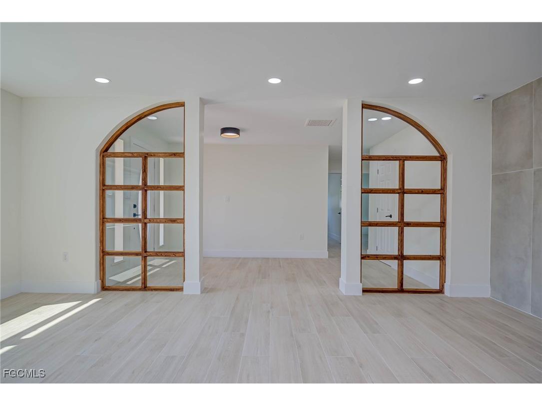 3835 Harold Avenue Fort Myers FL 33901 2025002667 image5