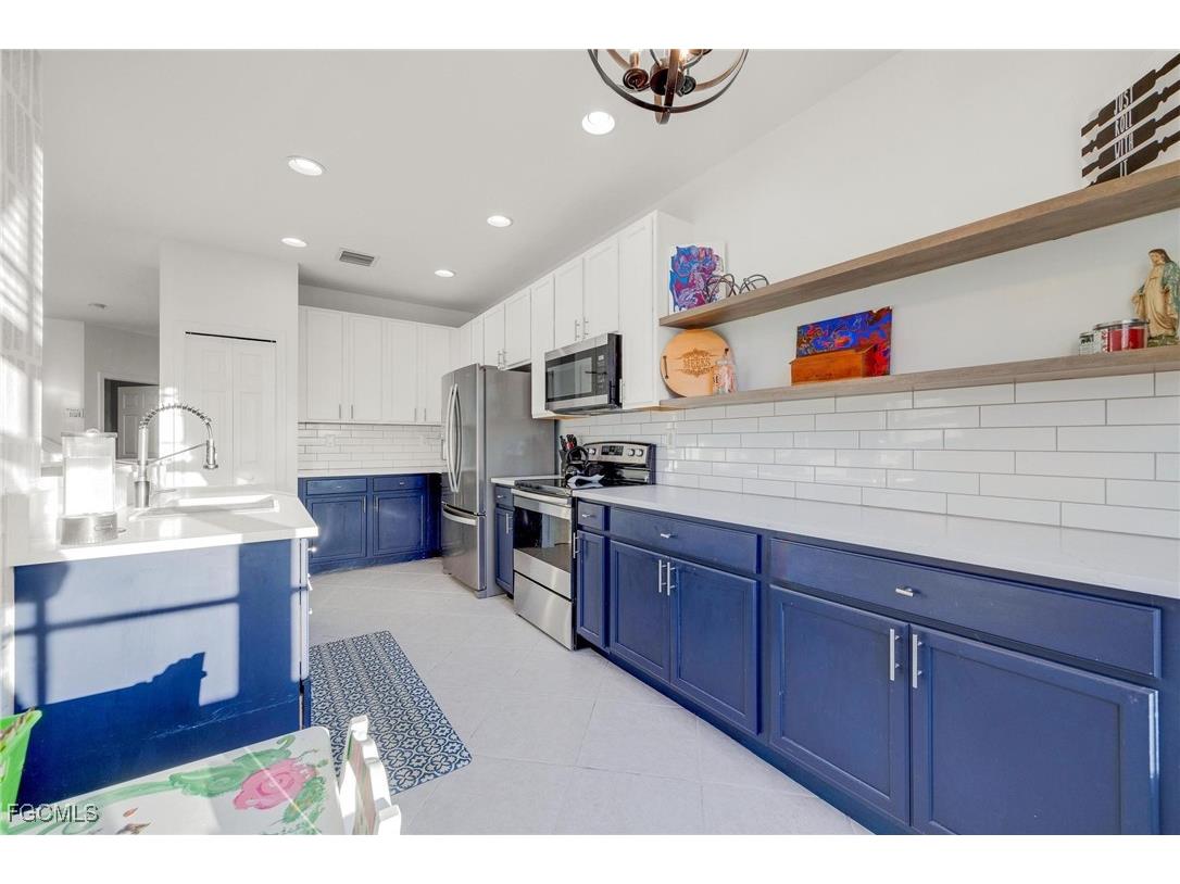 3836 Cherrybrook Loop Fort Myers FL 33966 2025000271 image17