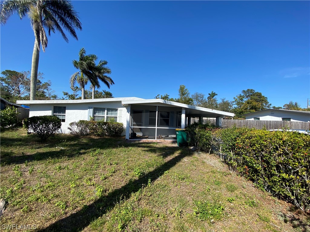 3837 Estey Avenue Naples FL 34104 223013492 image1