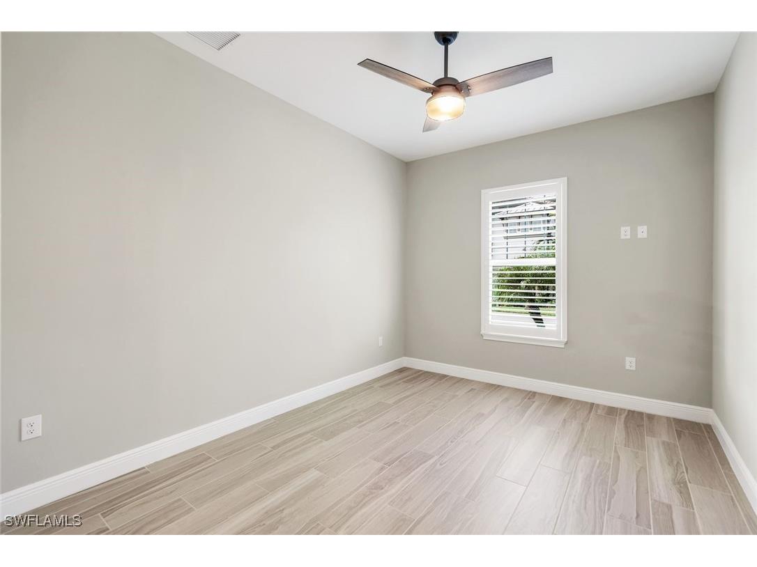 3837 Helmsman Drive Naples FL 34120 225082161 image20