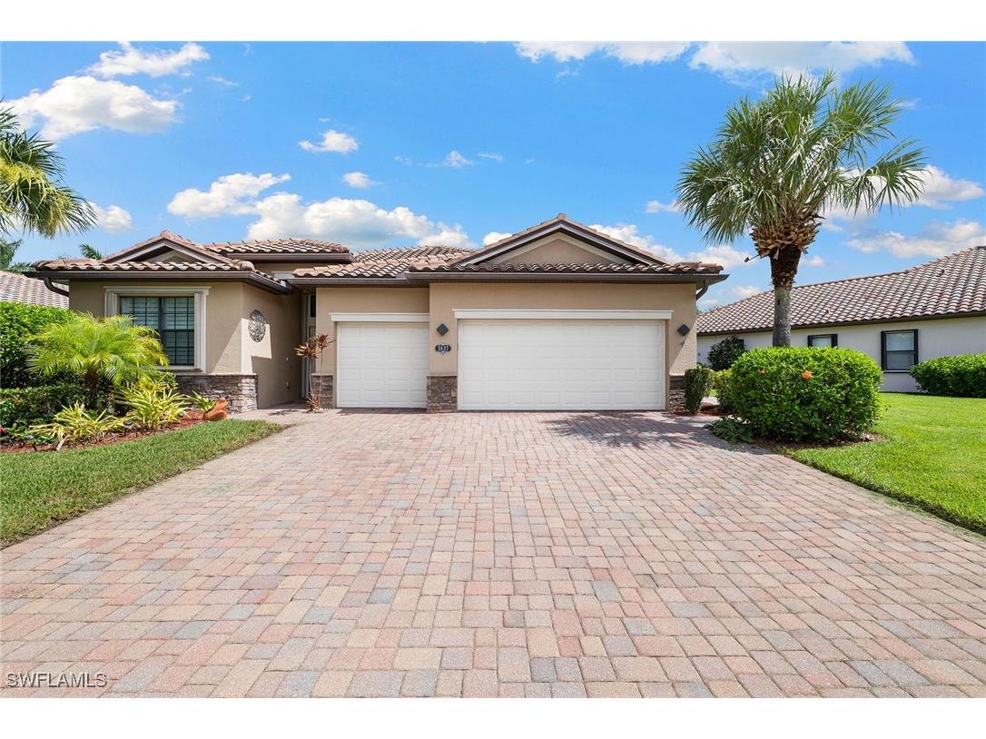 3837 Ruby Way Naples FL 34114 225074091 image1