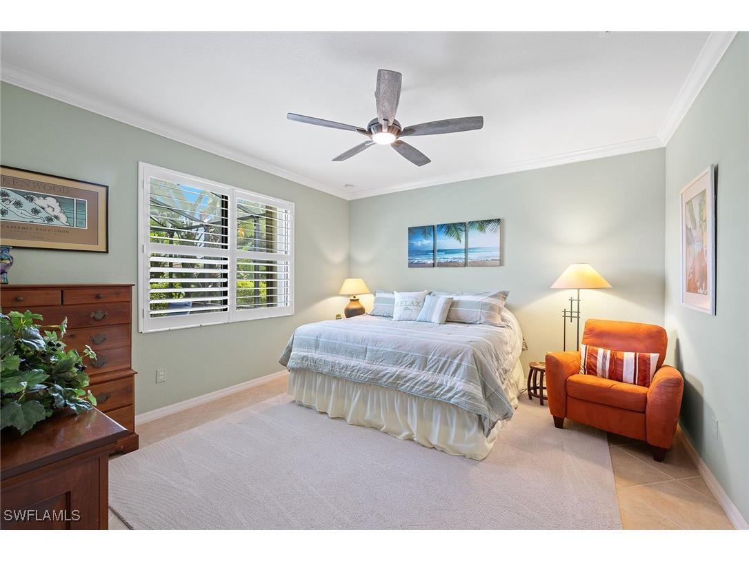 3837 Ruby Way Naples FL 34114 225074091 image16