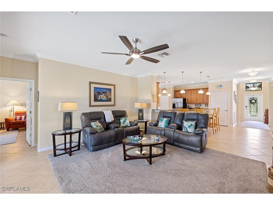 3837 Ruby Way Naples FL 34114 225074091 image4