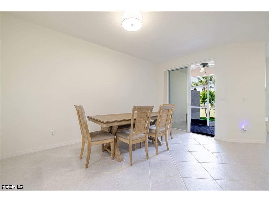 3838 Cherrybrook Loop Fort Myers FL 33966 2026014661 image7