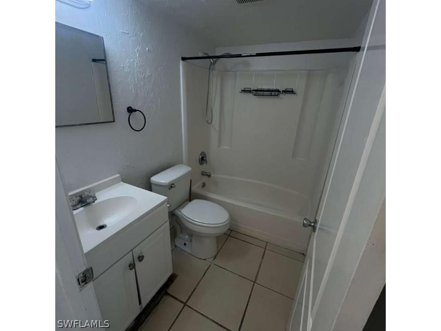 3838 Madison Avenue #2 Fort Myers FL 33916 226012286 image2