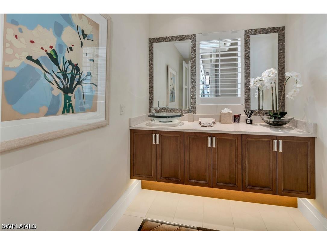 384 Edgemere Way E Naples FL 34105 226017484 image19