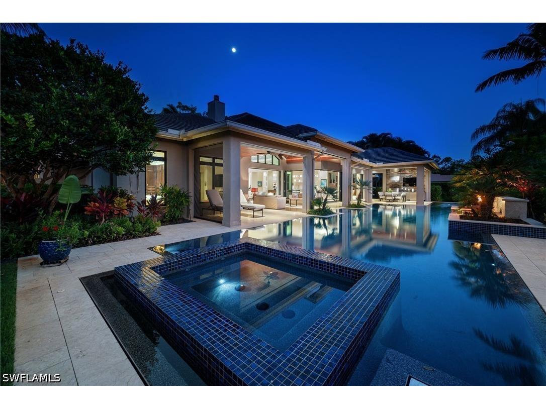 384 Edgemere Way E Naples FL 34105 226017484 image4