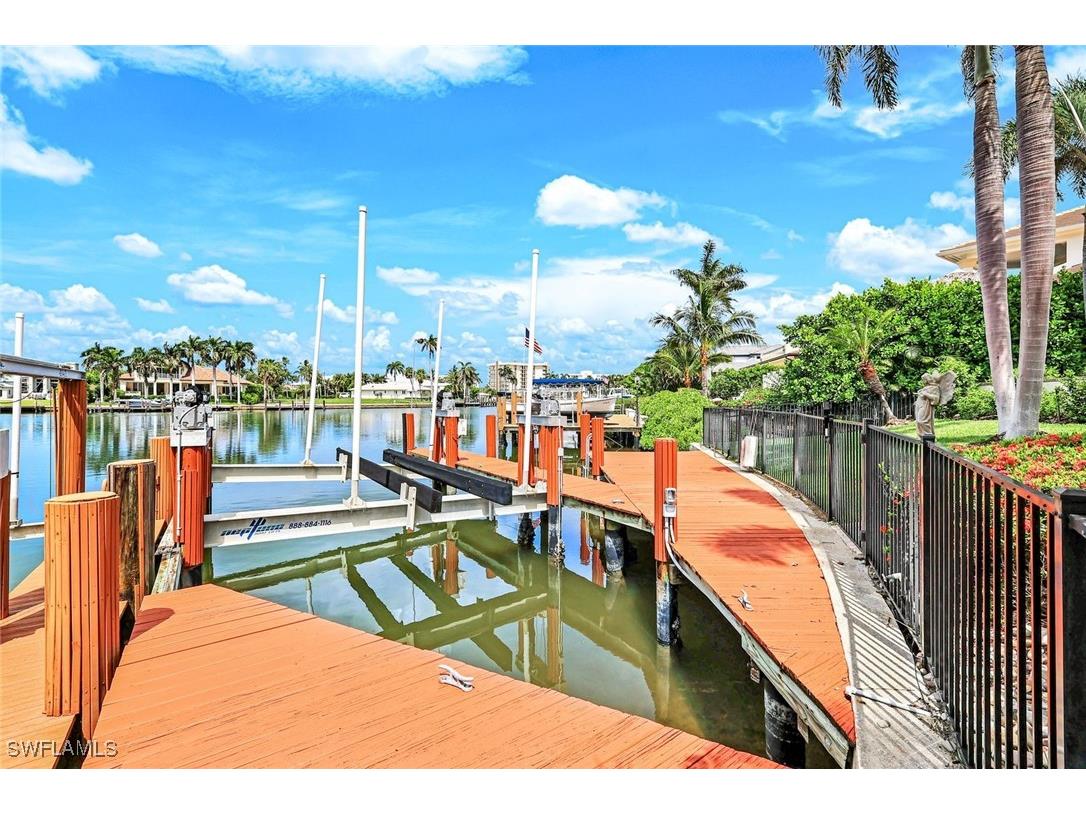 384 Mooring Line Drive Naples FL 34102 225055113 image39