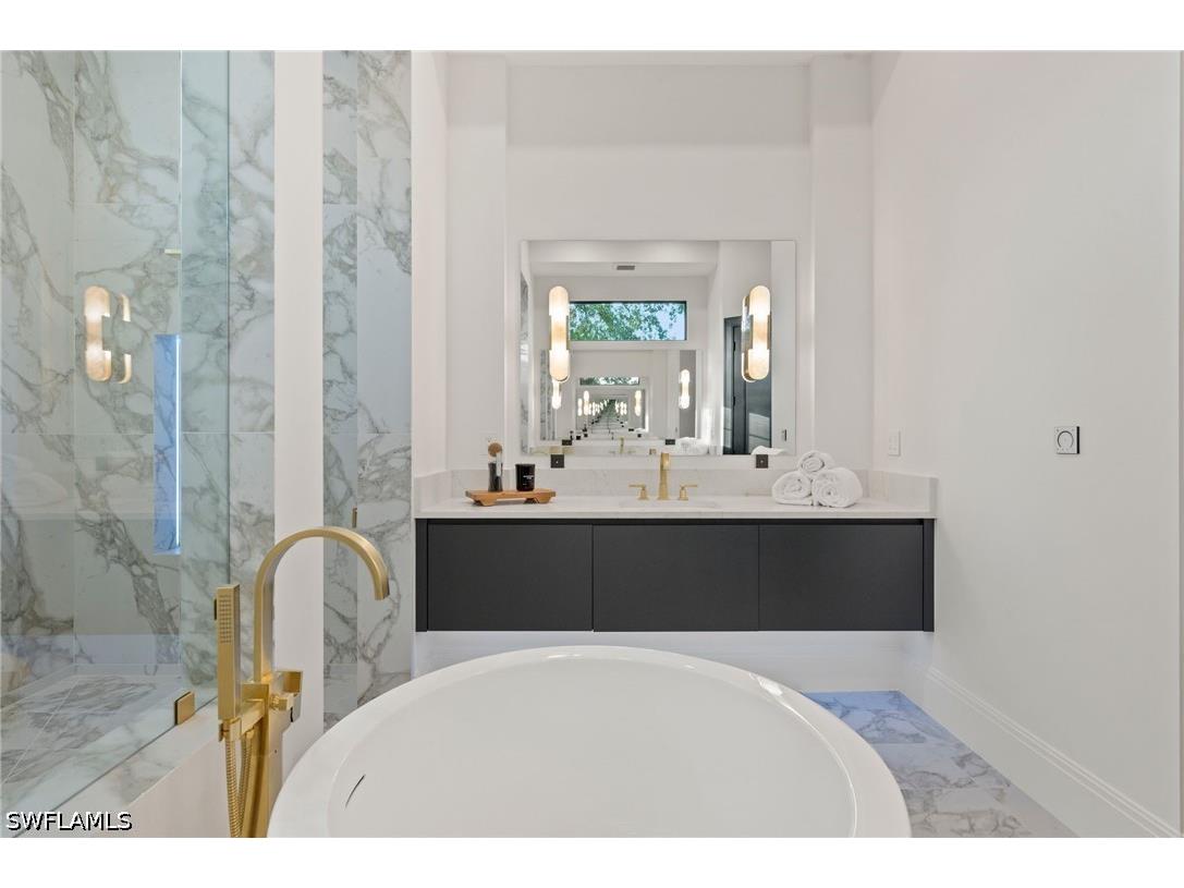 3840 Crayton Road Naples FL 34103 226020996 image20