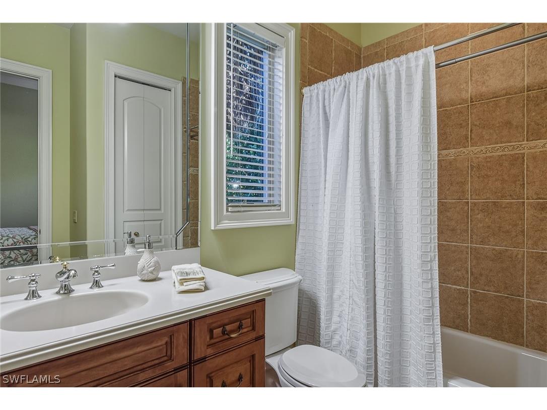 3840 Isla Del Sol Way Naples FL 34114 226007794 image18