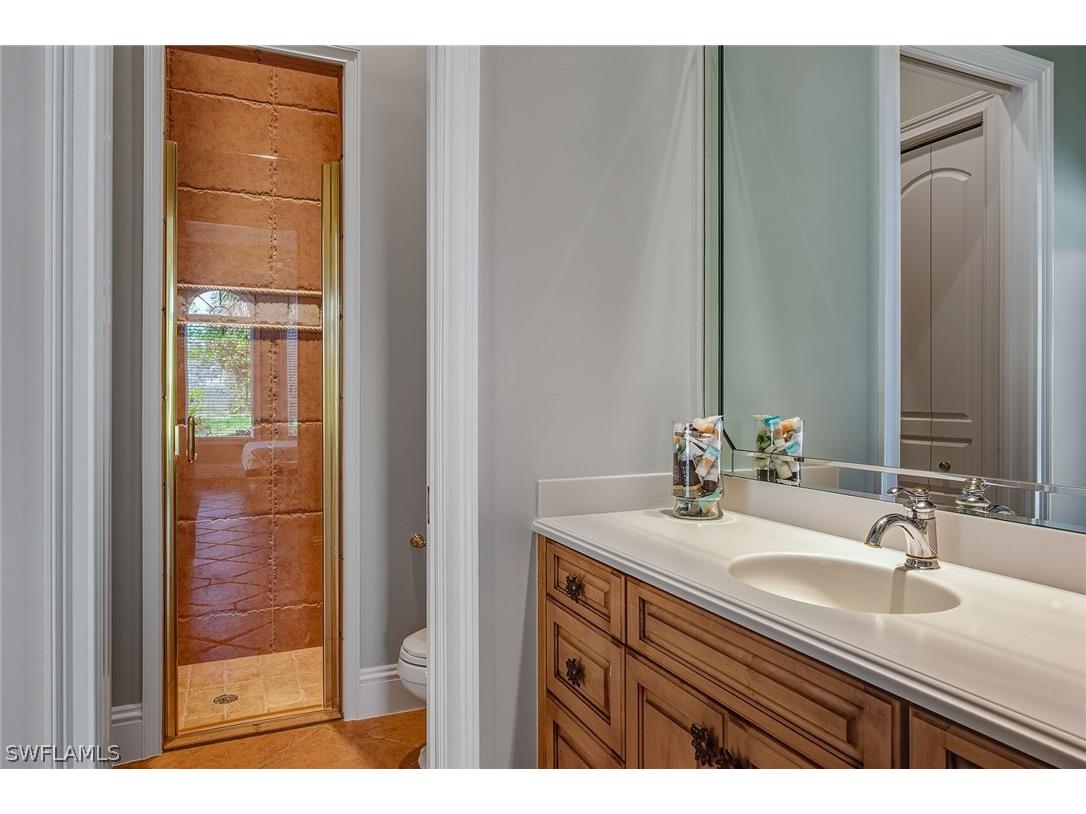 3840 Isla Del Sol Way Naples FL 34114 226007794 image21