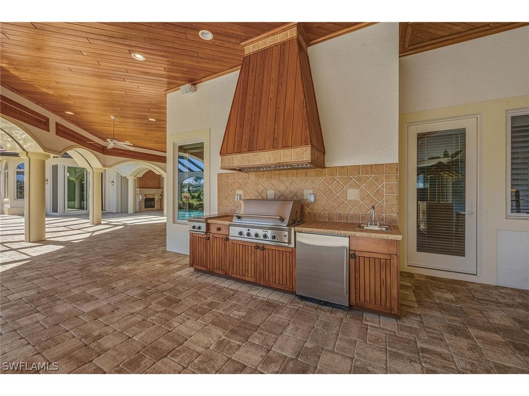 3840 Isla Del Sol Way Naples FL 34114 226007794 image27