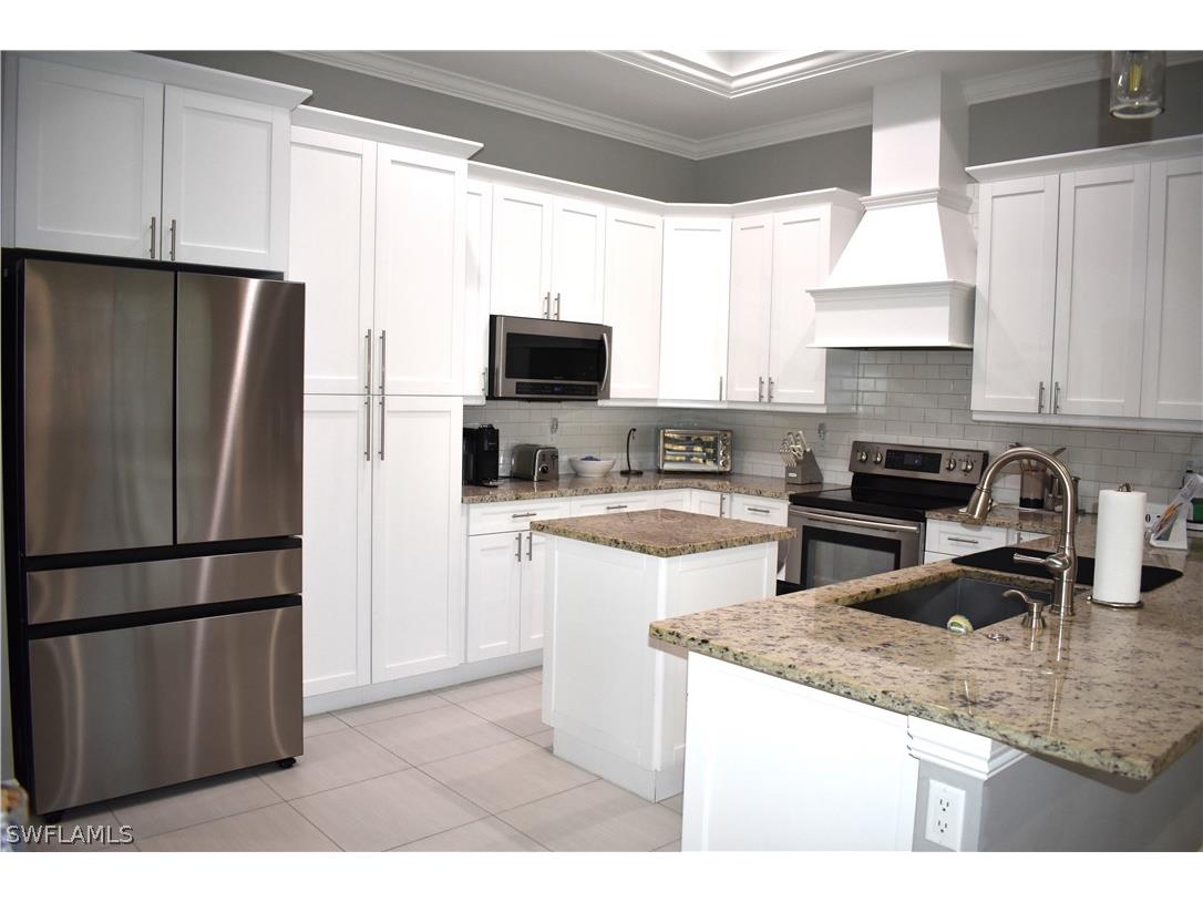 3841 4th Avenue NE Naples FL 34120 226008545 image11