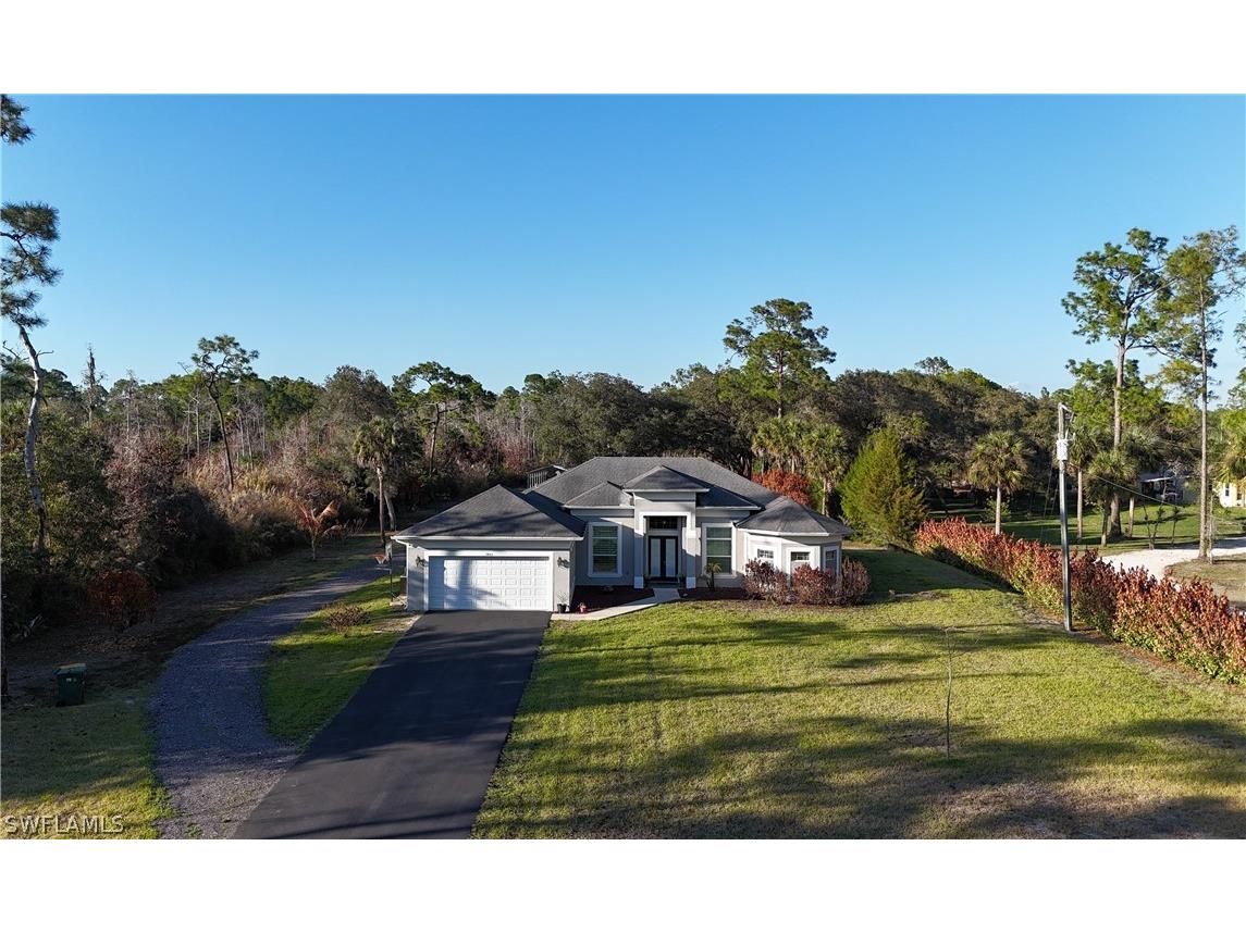 3841 4th Avenue NE Naples FL 34120 226008545 image2