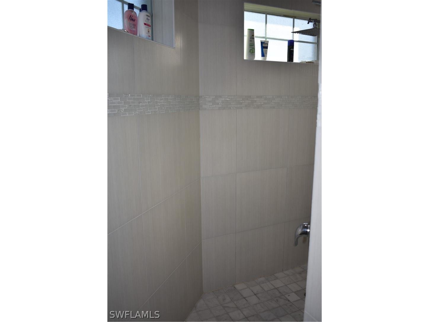 3841 4th Avenue NE Naples FL 34120 226008545 image22