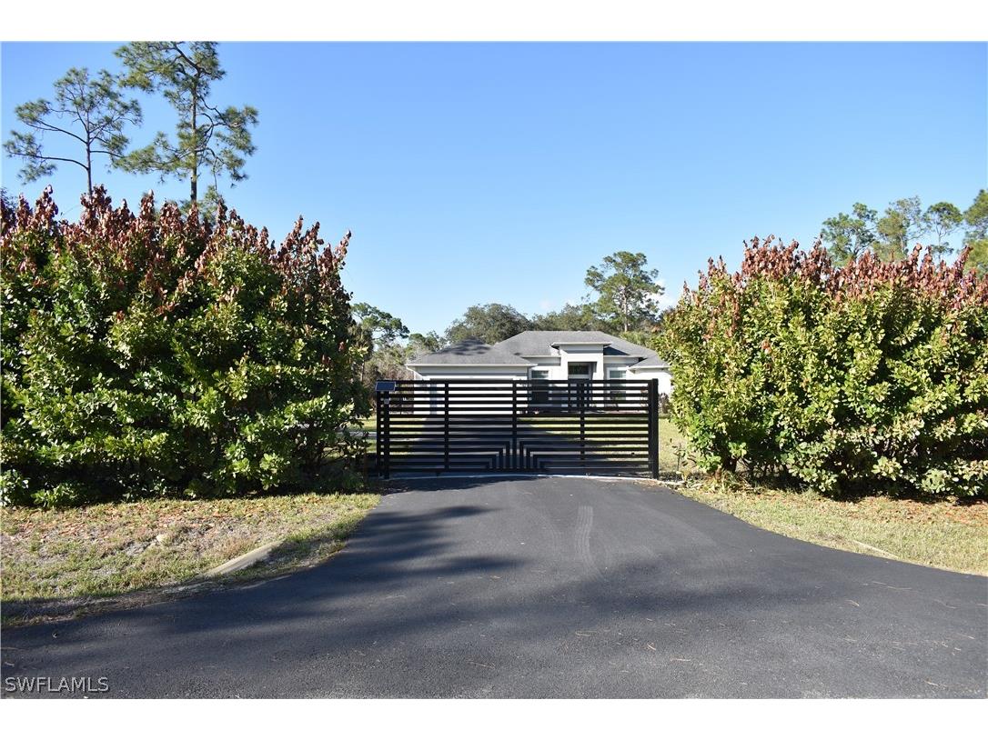 3841 4th Avenue NE Naples FL 34120 226008545 image49
