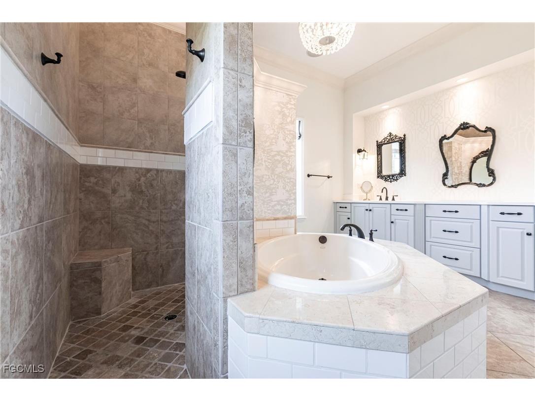 3841 River Point Drive Fort Myers FL 33905 2025010468 image25