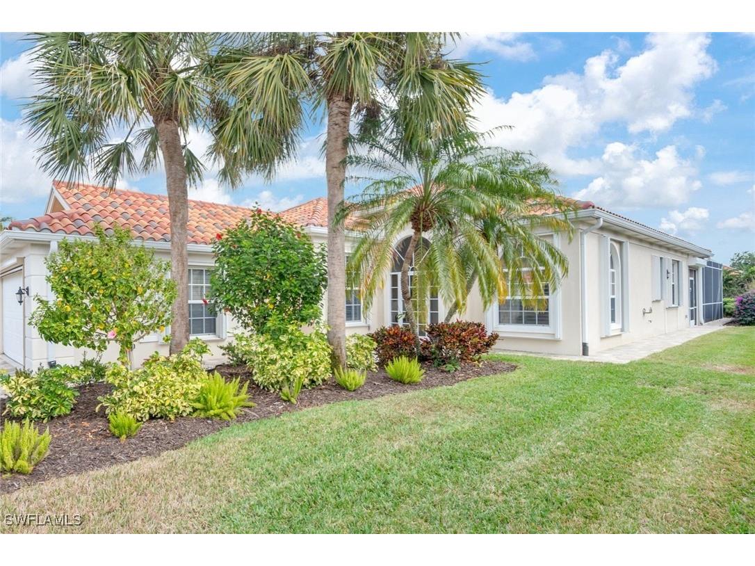 3842 Huelva Court Naples FL 34109 226002348 image1