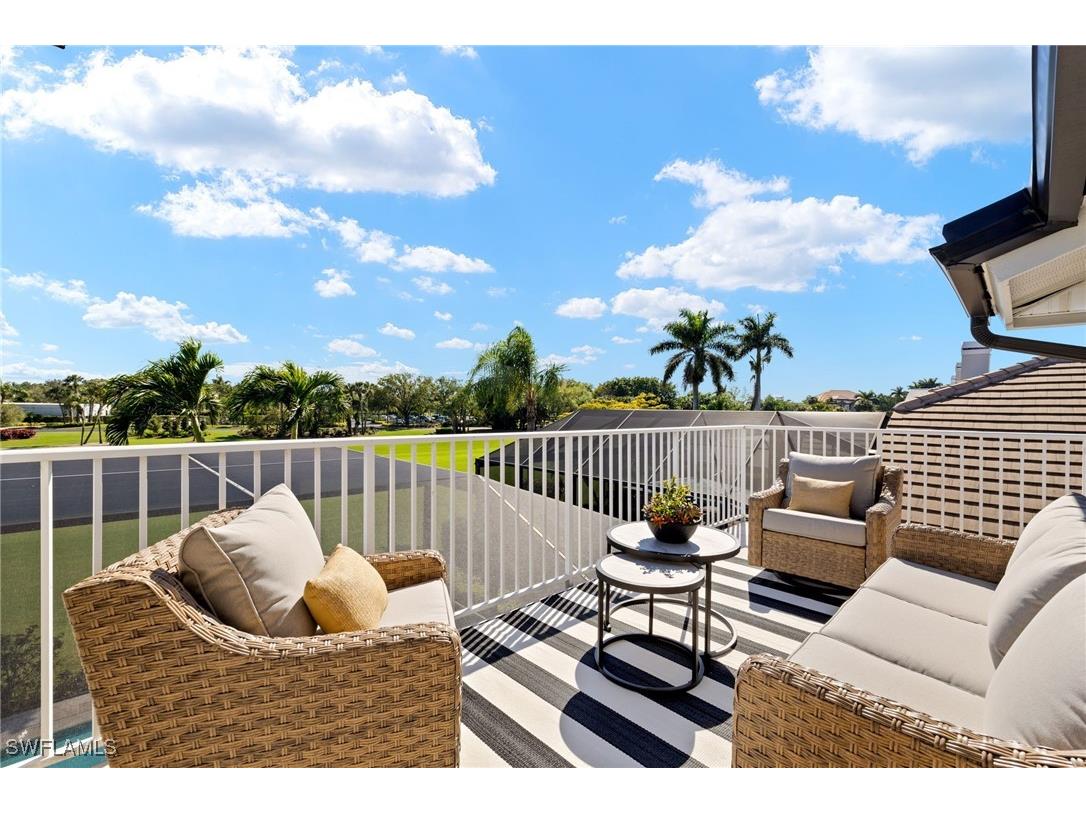 3844 Clipper Cove Drive Naples FL 34112 225031991 image1