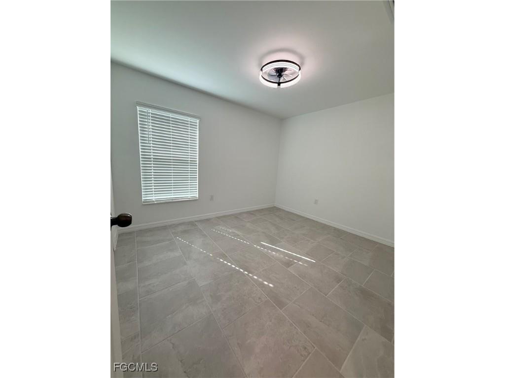 3844 Treasure Oak Way Fort Myers FL 33905 2025025123 image23