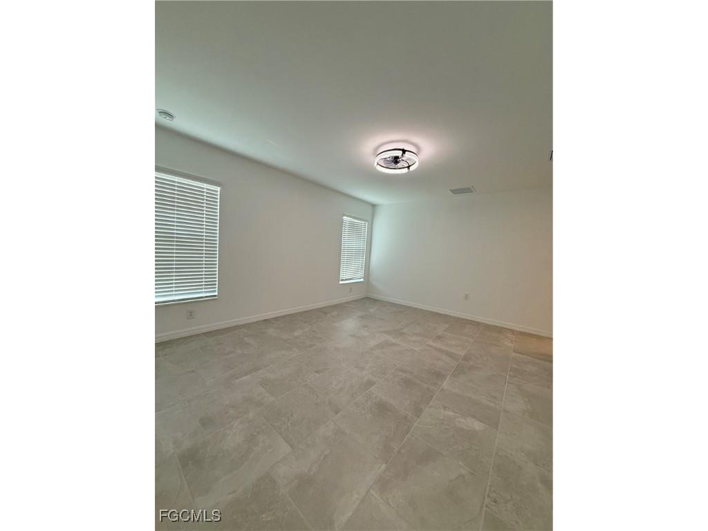 3844 Treasure Oak Way Fort Myers FL 33905 2025025123 image30