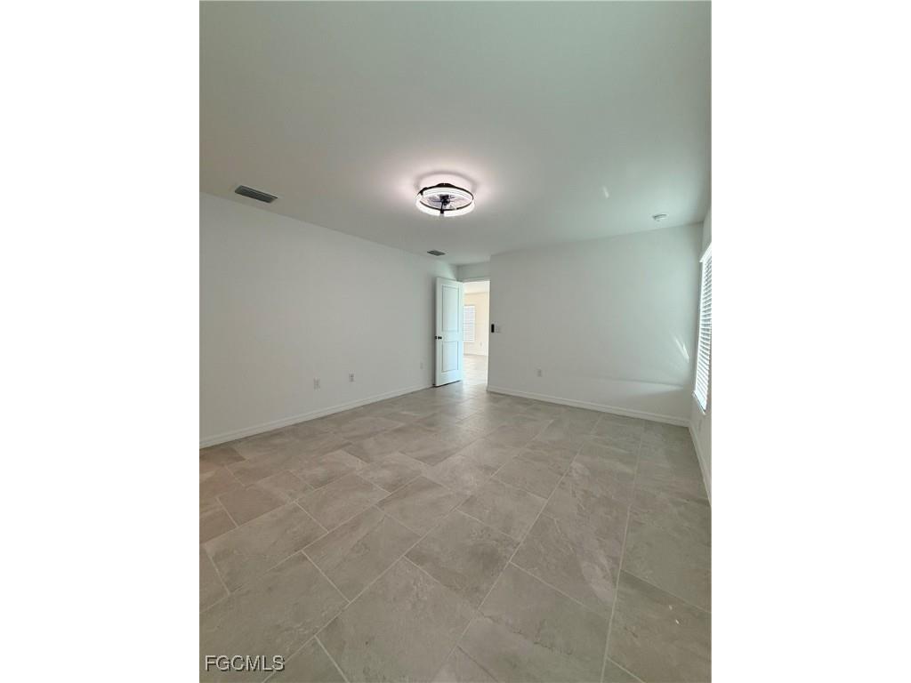3844 Treasure Oak Way Fort Myers FL 33905 2025025123 image31
