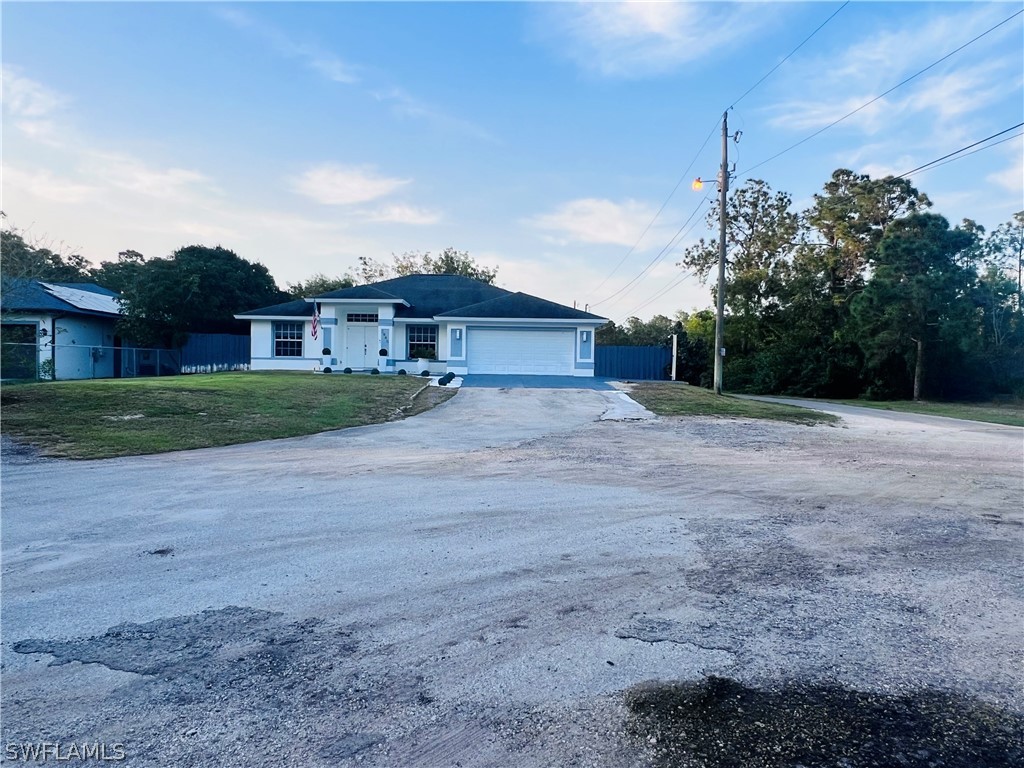 3845 27th Avenue NE Naples FL 34120 224024657 image1