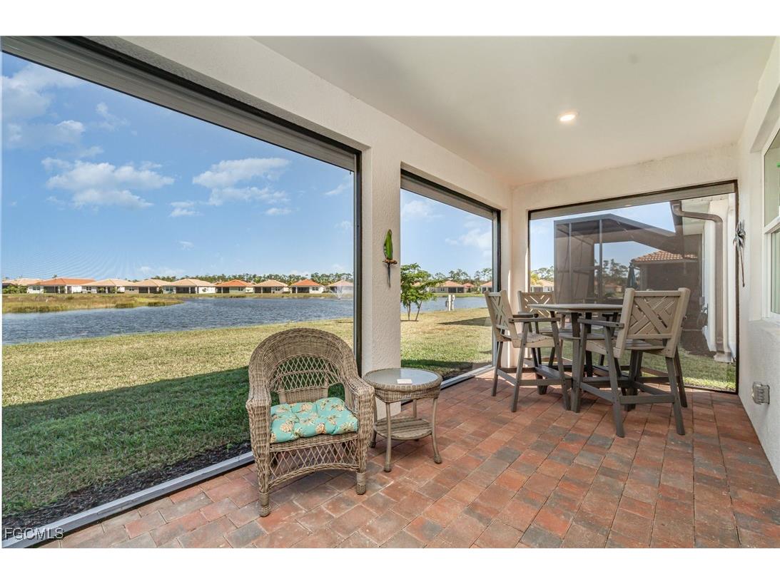 3845 Crosswater Drive North Fort Myers FL 33917 2025019680 image1