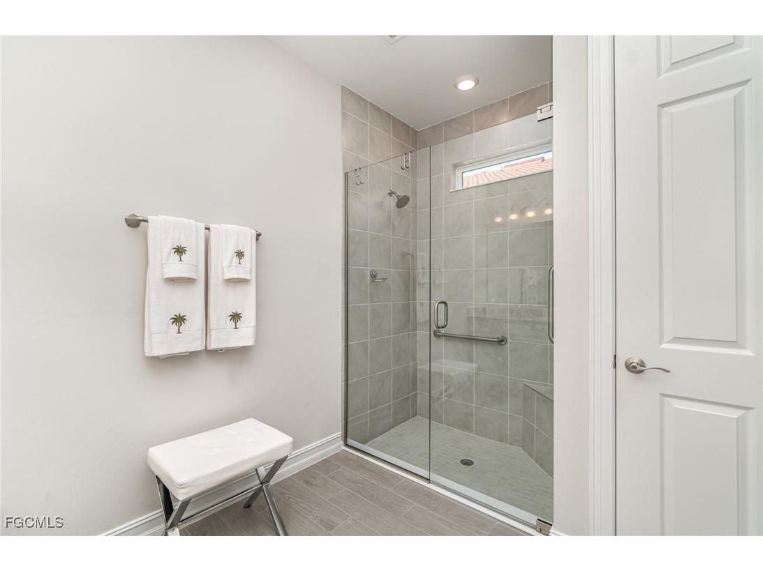 3845 Crosswater Drive North Fort Myers FL 33917 2025019680 image18