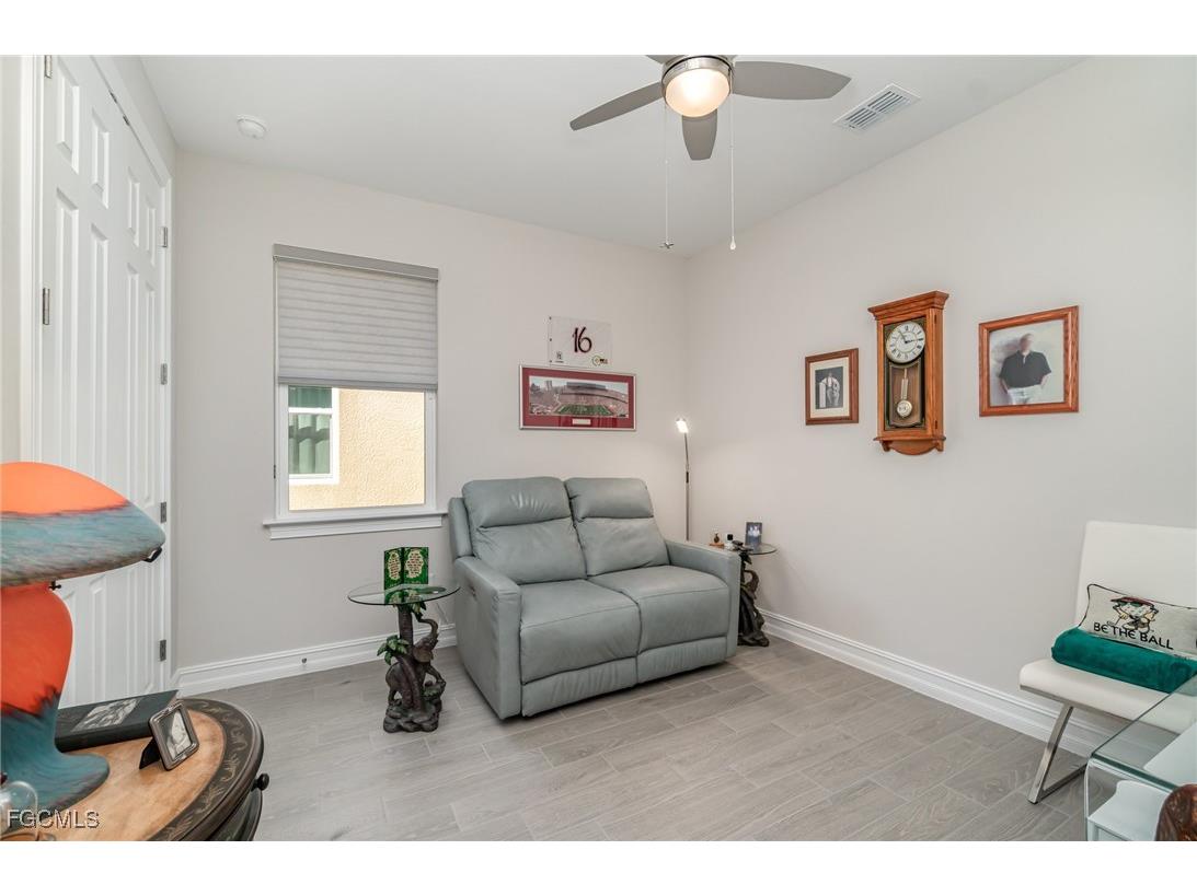 3845 Crosswater Drive North Fort Myers FL 33917 2025019680 image21