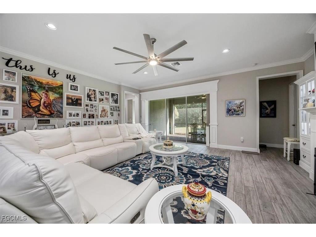 3845 Helmsman Drive Naples FL 34120 2026005689 image11