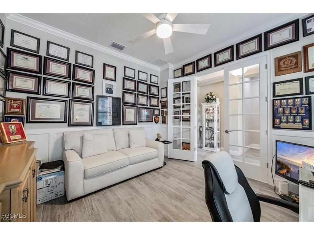 3845 Helmsman Drive Naples FL 34120 2026005689 image18