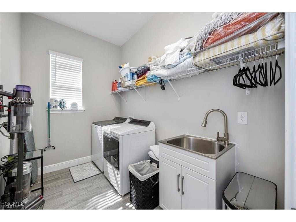 3845 Helmsman Drive Naples FL 34120 2026005689 image35