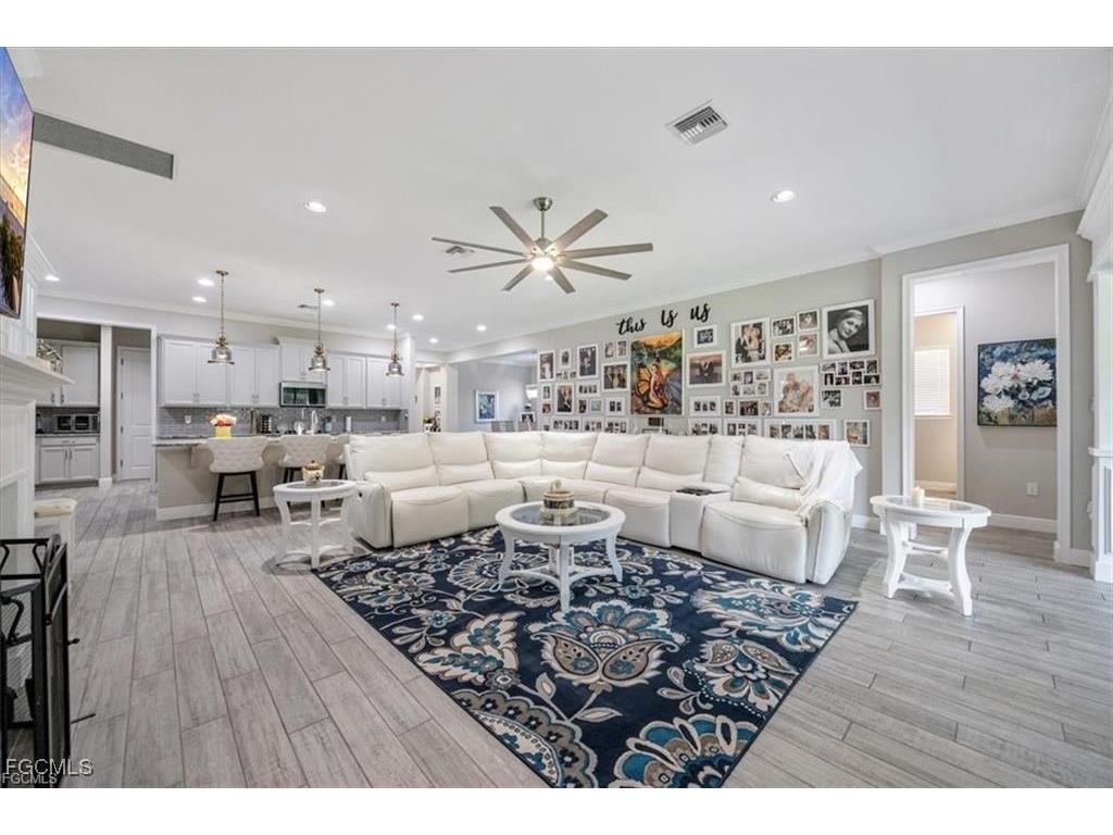 3845 Helmsman Drive Naples FL 34120 2026005689 image5