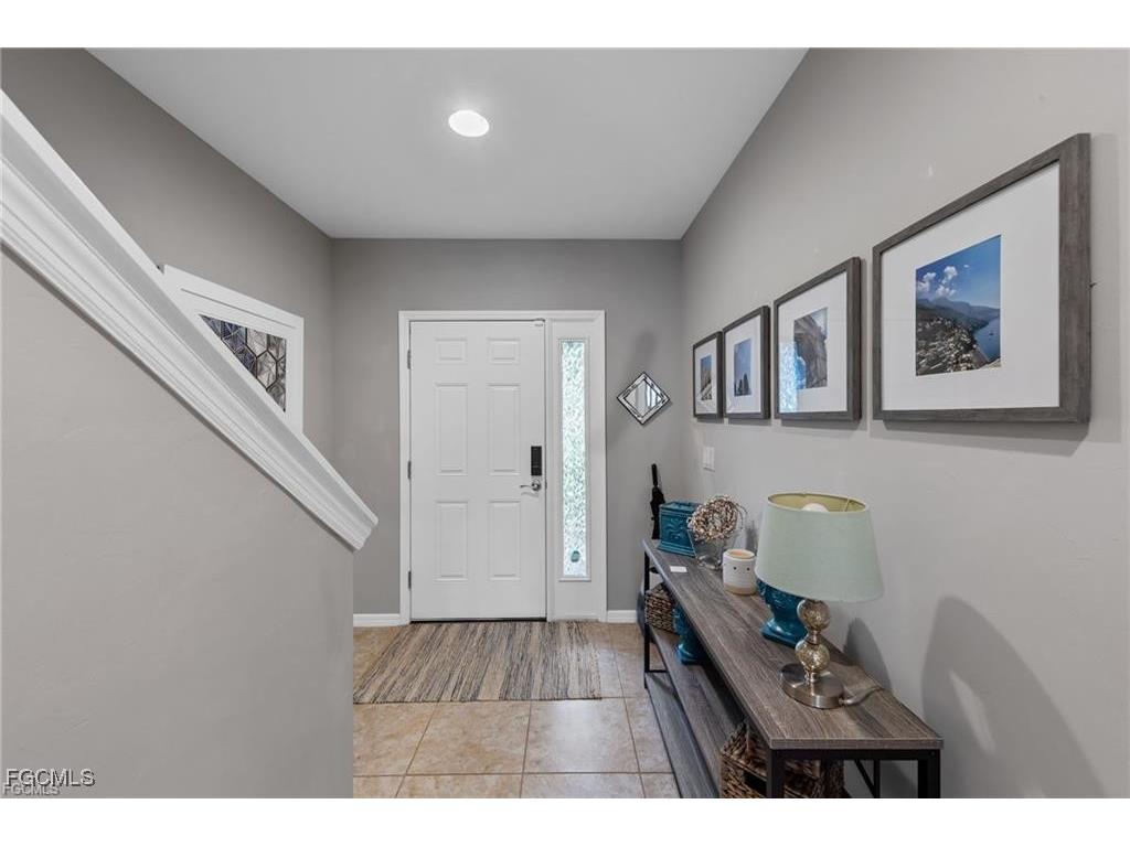 3849 Tilbor Circle Fort Myers FL 33916 2026000119 image3