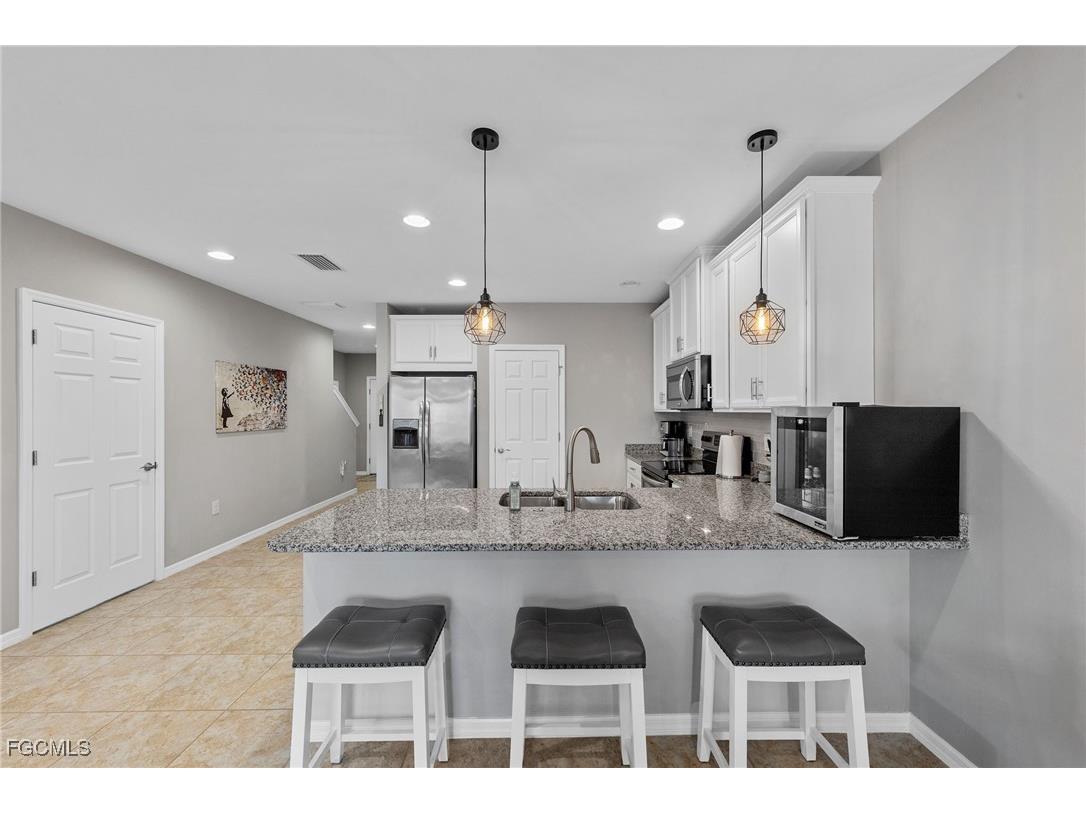 3849 Tilbor Circle Fort Myers FL 33916 2026000119 image6