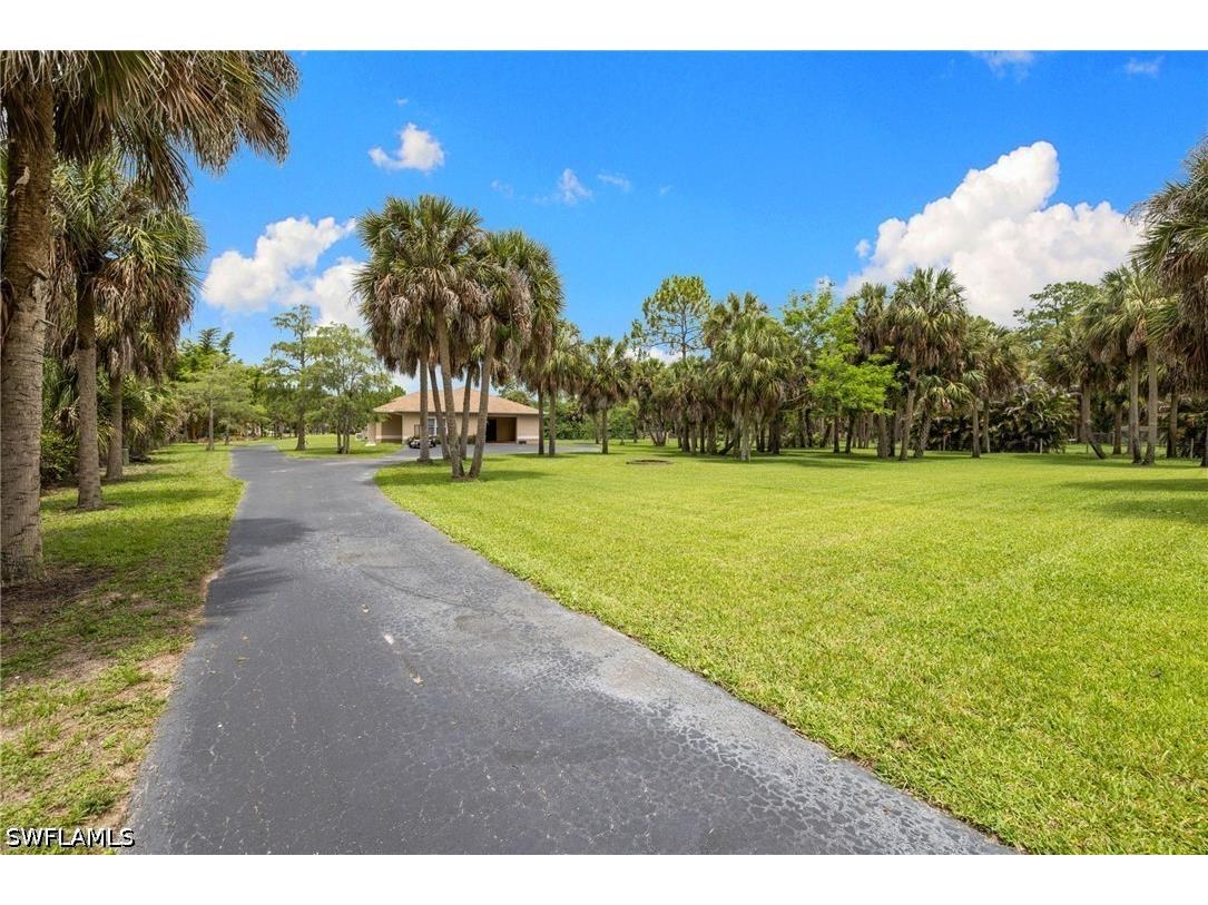 385 13th Street SW Naples FL 34117 226019120 image31