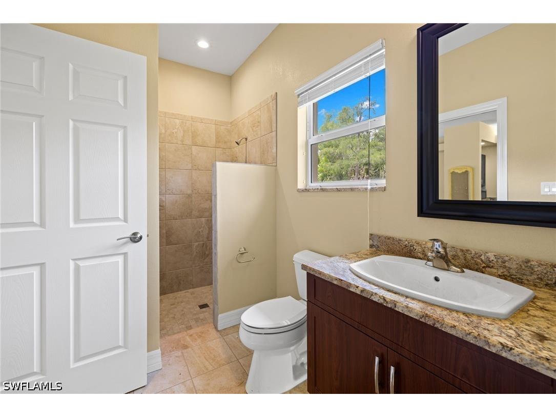 385 13th Street SW Naples FL 34117 226019120 image37