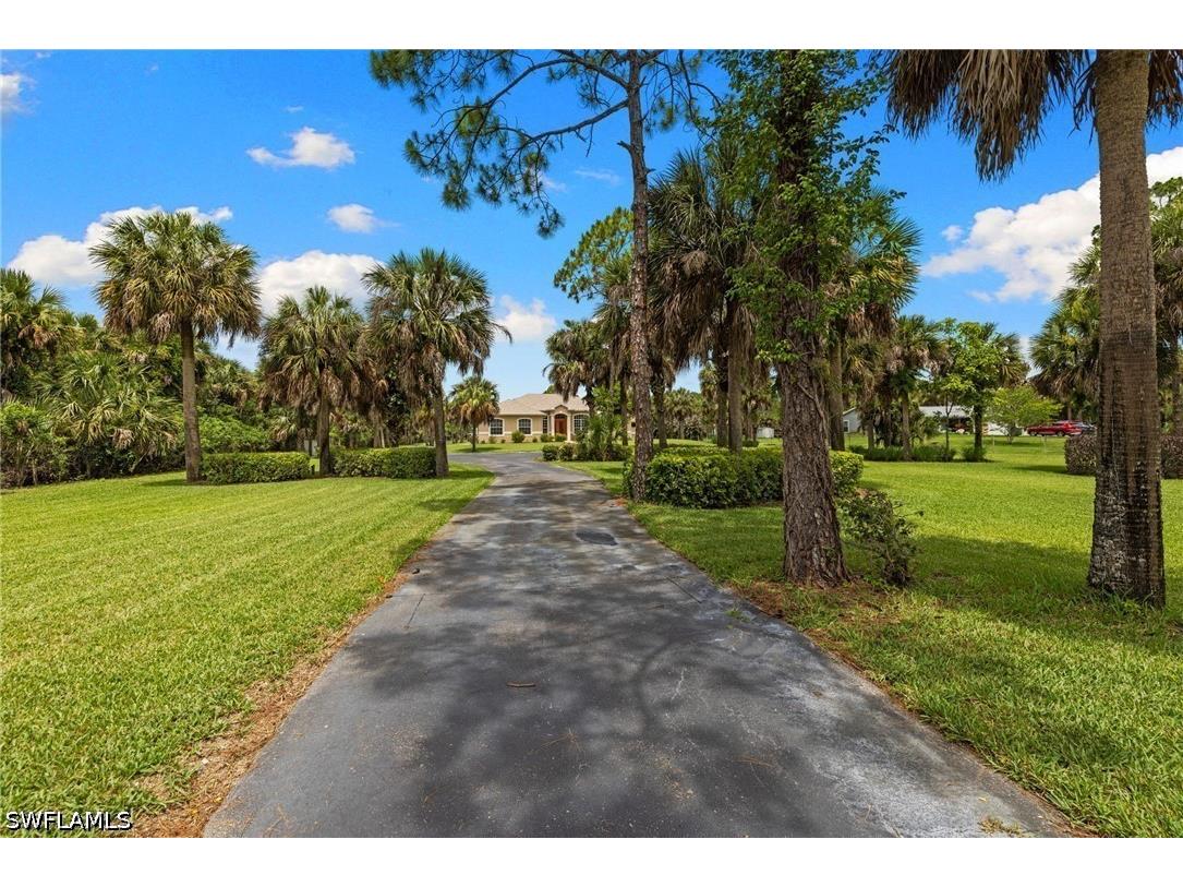 385 13th Street SW Naples FL 34117 226019120 image6