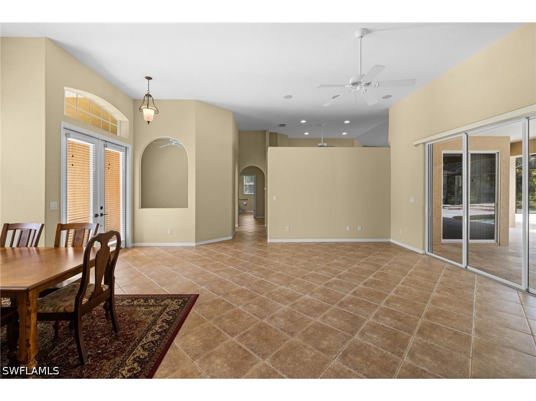 385 13th Street SW Naples FL 34117 226019120 image8