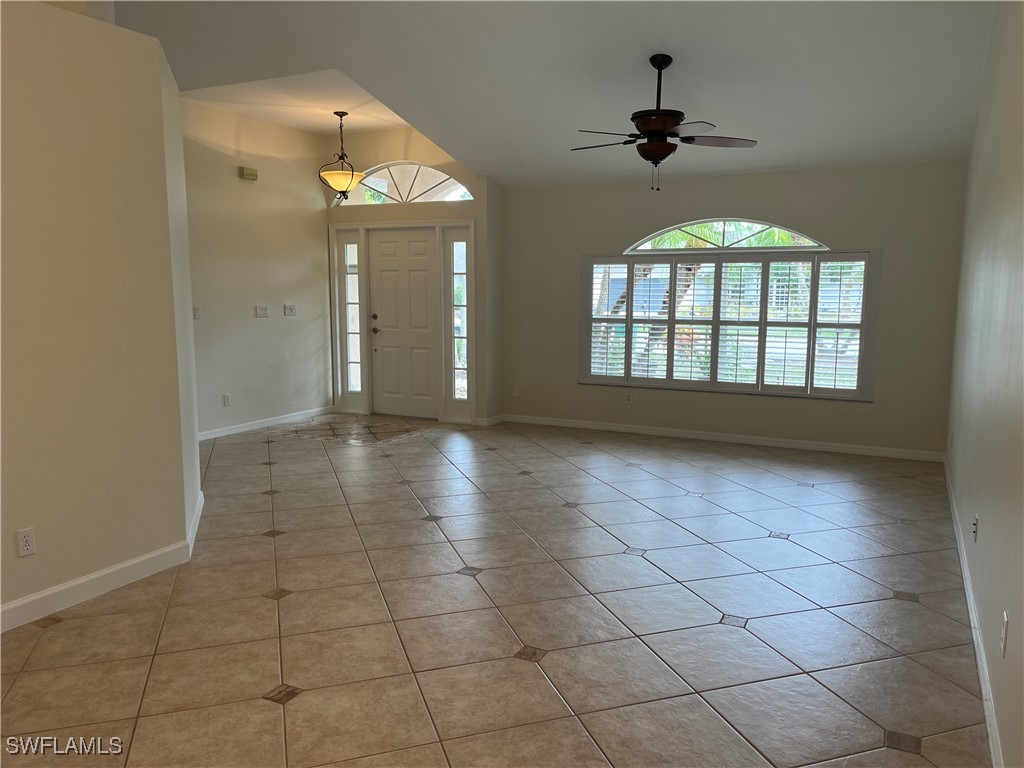 385 Ashbury Way Naples FL 34110 225077921 image19