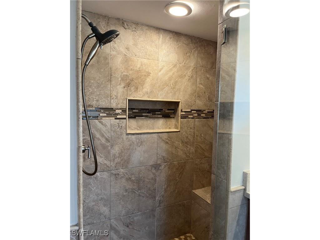 385 Ashbury Way Naples FL 34110 225077921 image29