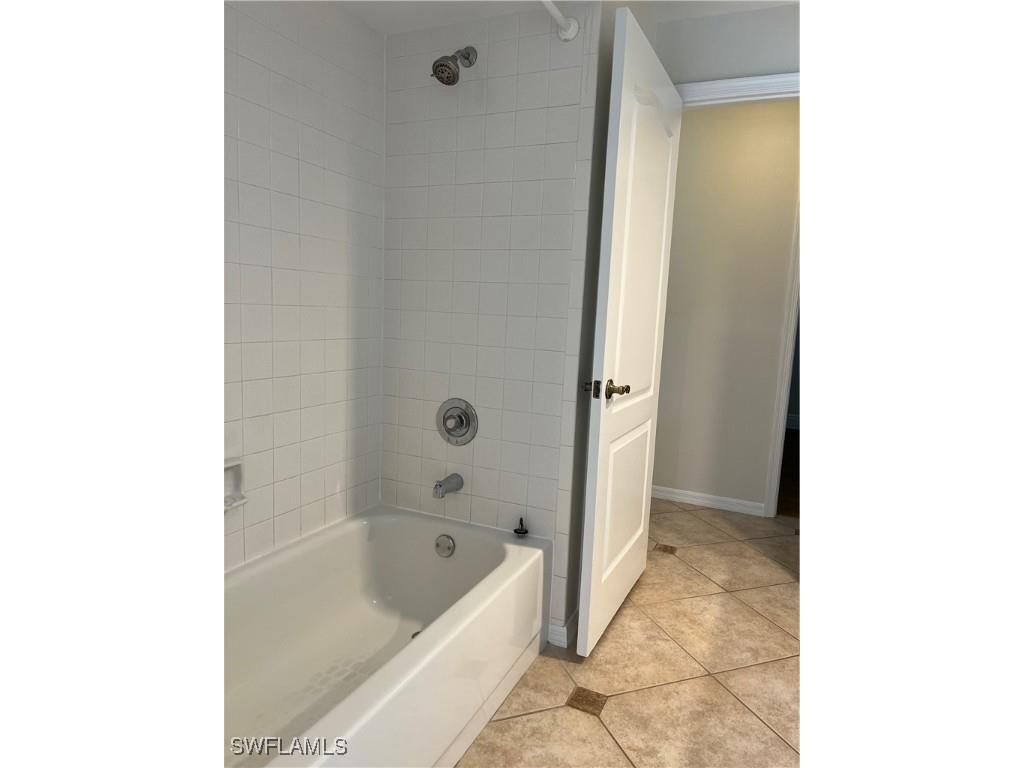 385 Ashbury Way Naples FL 34110 225077921 image42