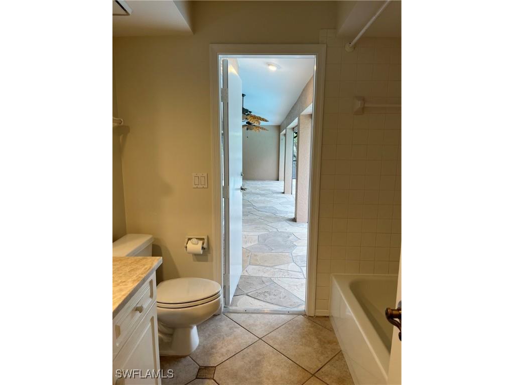 385 Ashbury Way Naples FL 34110 225077921 image43