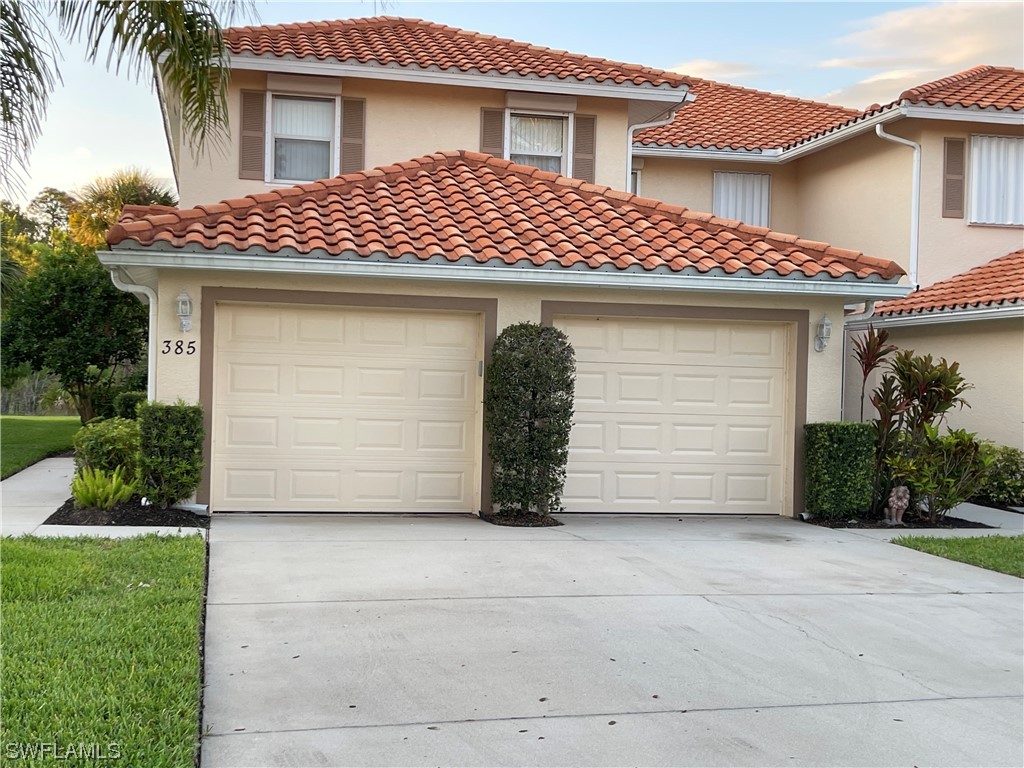 385 Robin Hood Circle #101 Naples FL 34104 223038846 image1