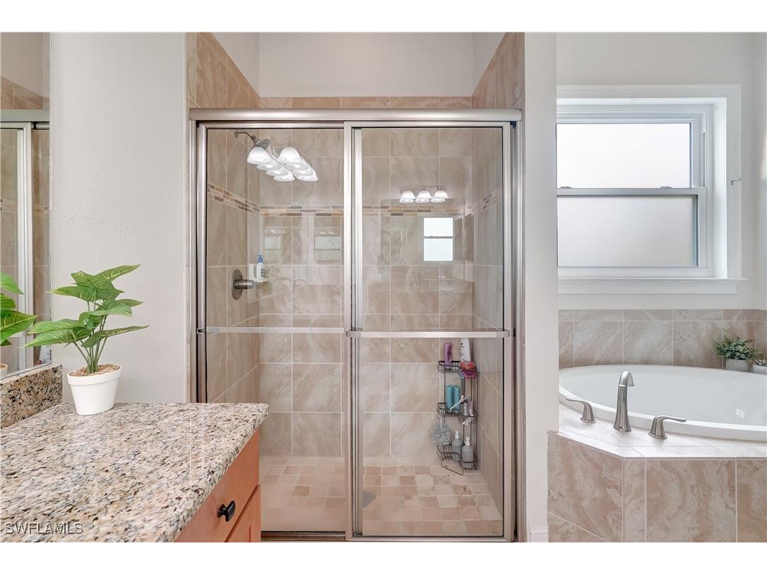 3850 Otter Bend Circle Fort Myers FL 33905 225061869 image28